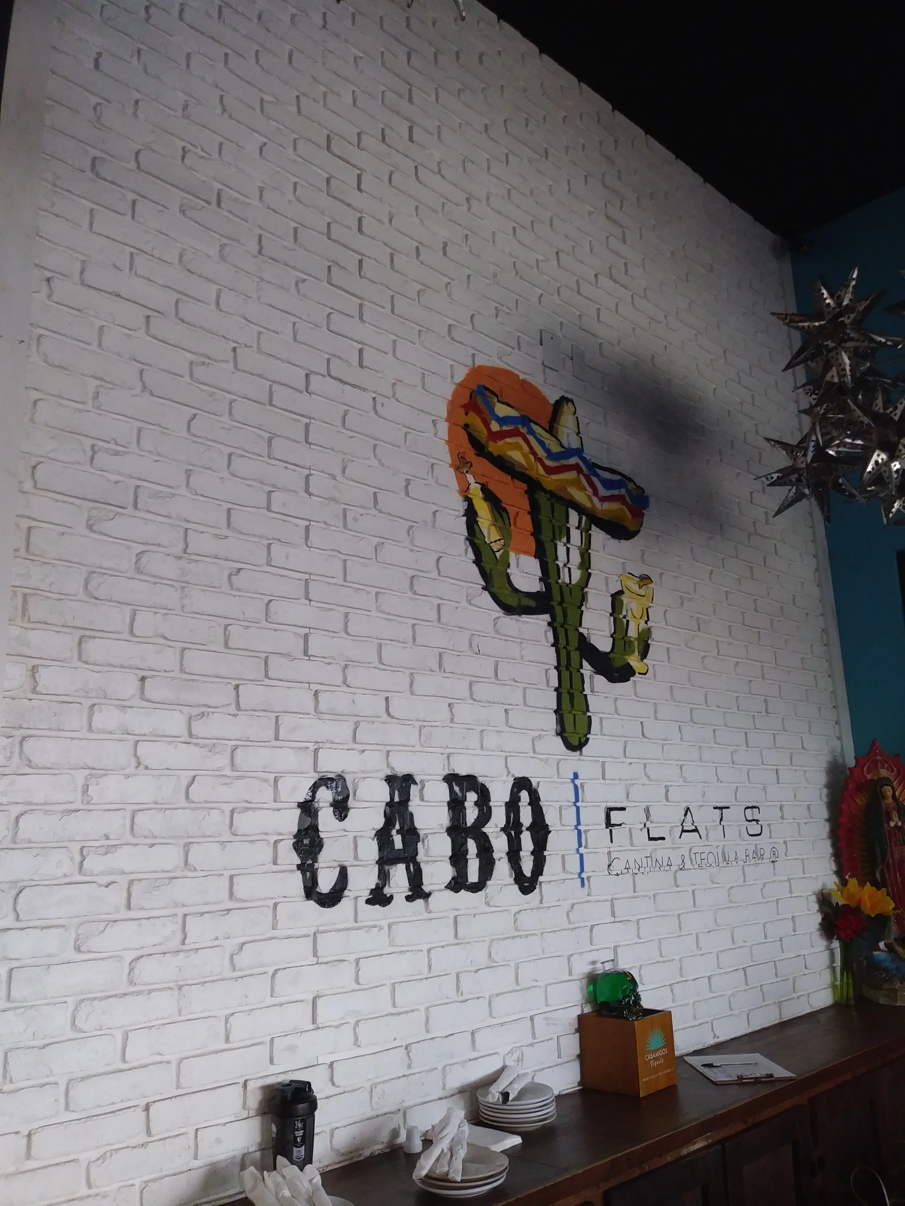 CHICAGO STYLE BRICK VENEERS- PURE WHITE COLOR.   Make Your Home Decor Art With White Brick Tiles. FREE SHIPPING!