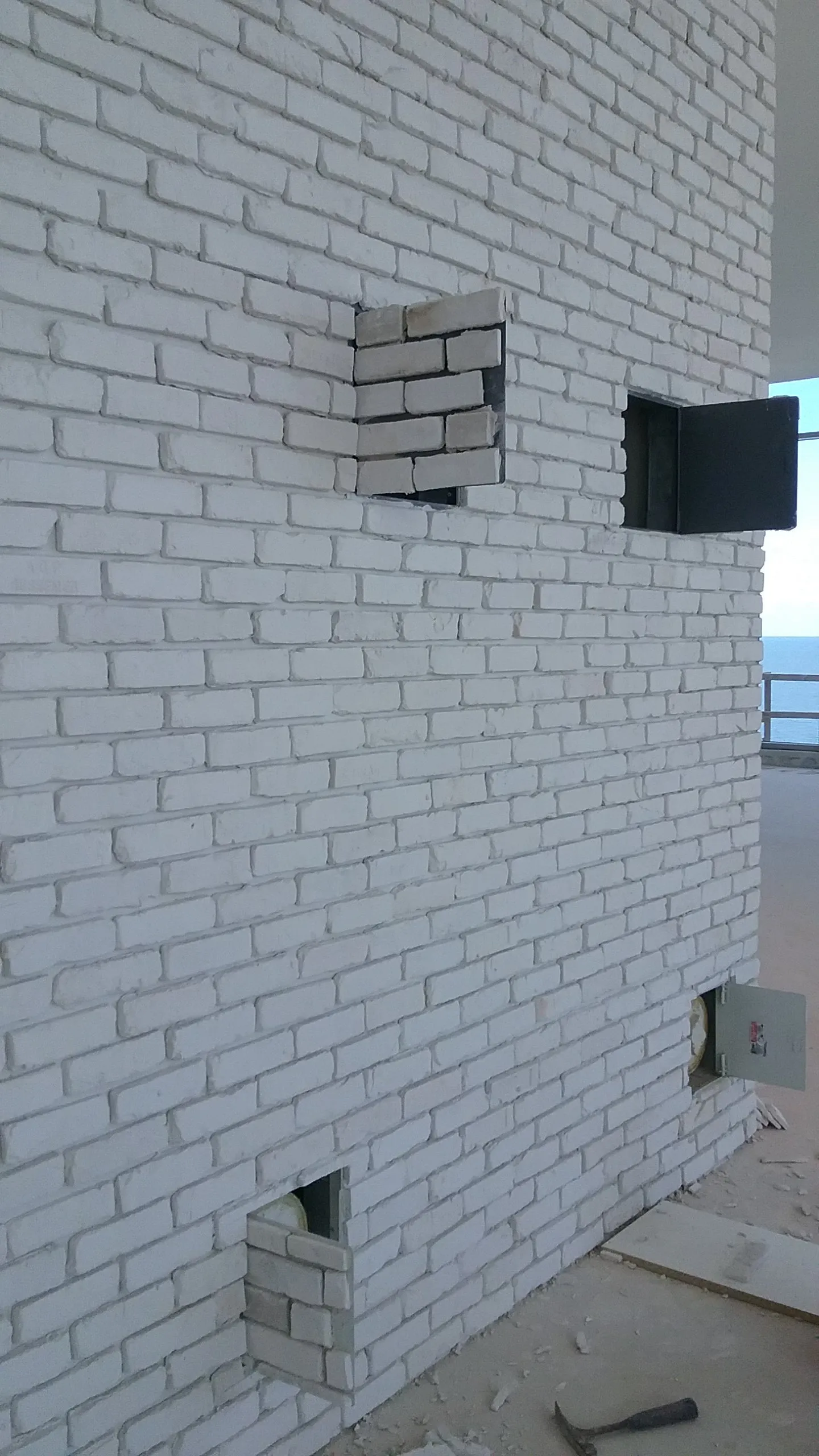 CHICAGO STYLE BRICK VENEERS- PURE WHITE COLOR.   Make Your Home Decor Art With White Brick Tiles. FREE SHIPPING!