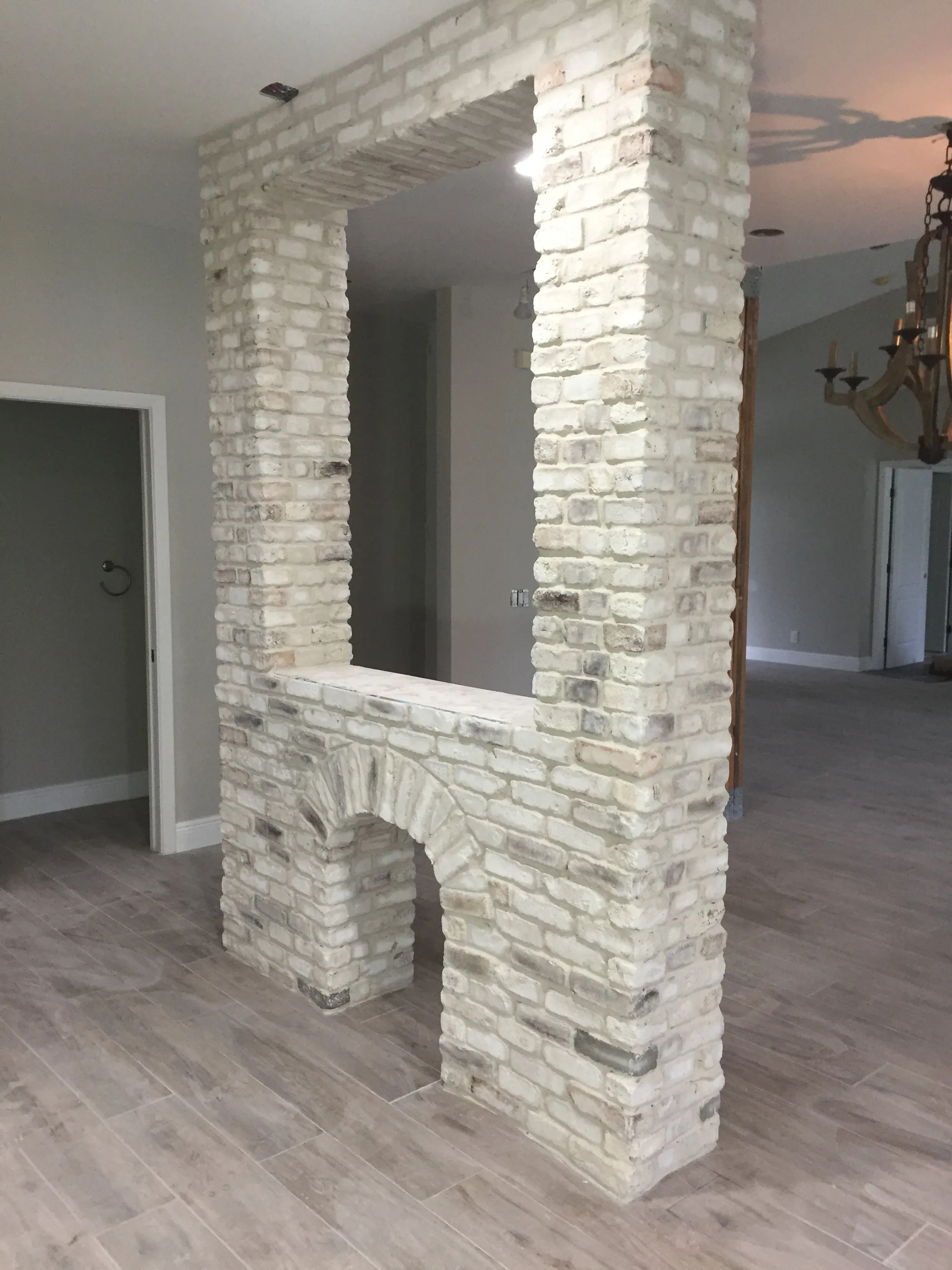 CHICAGO STYLE BRICK VENEERS- WHITE MIXED COLOR. Brick Decoration Design At It's Best. FREE SHIPPING!