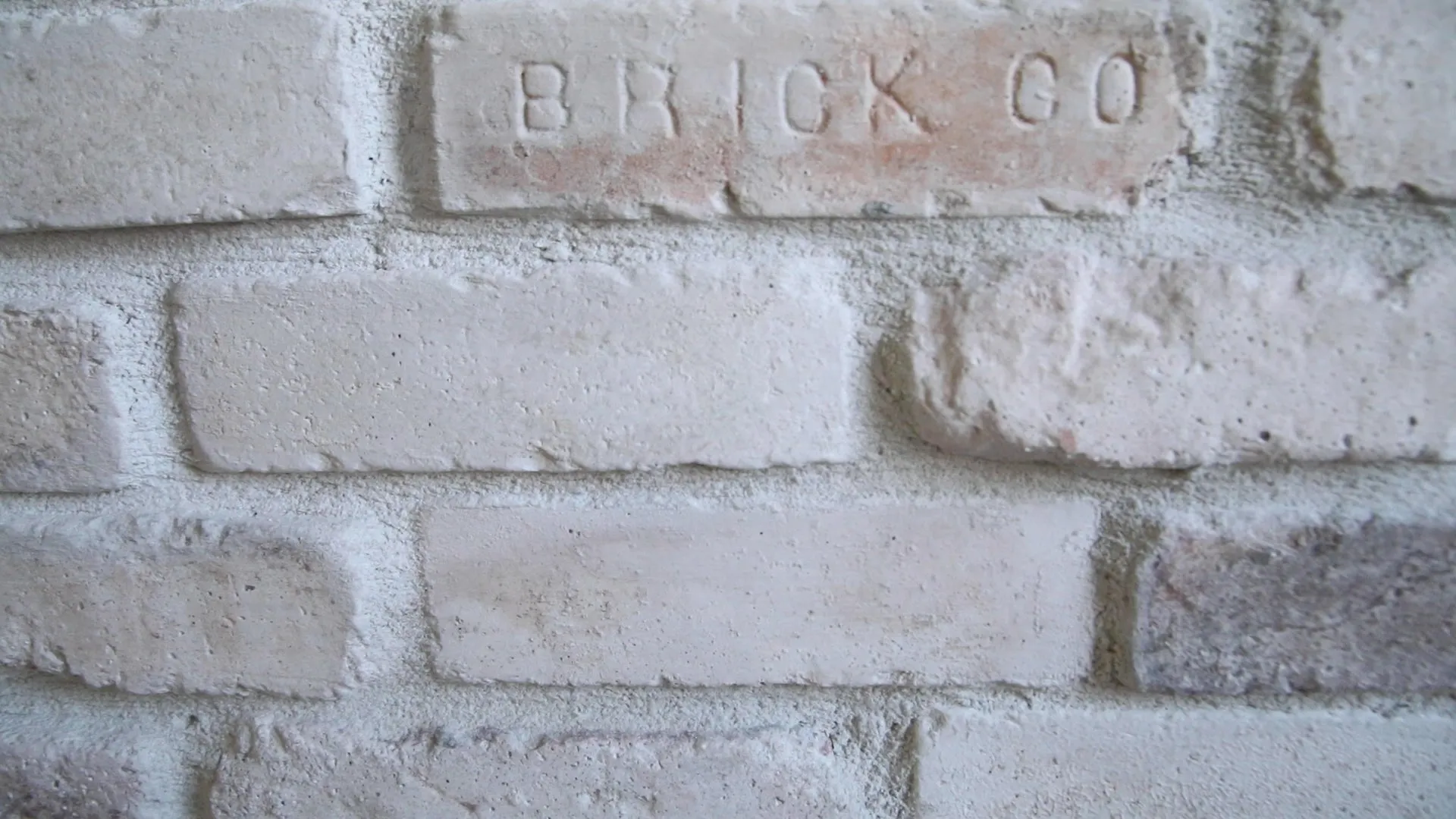 CHICAGO STYLE BRICK VENEERS- WHITE MIXED COLOR. Brick Decoration Design At It's Best. FREE SHIPPING!