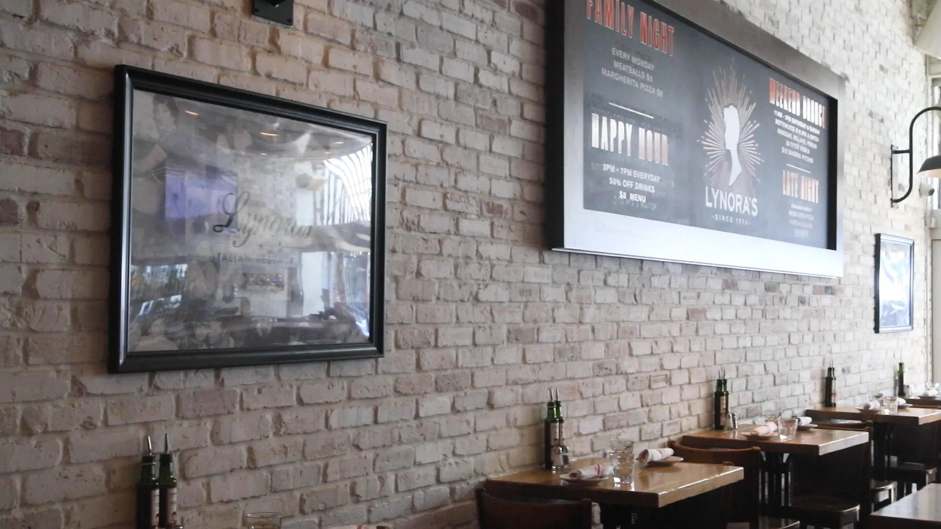 CHICAGO STYLE BRICK VENEERS- WHITE MIXED COLOR. Brick Decoration Design At It's Best. FREE SHIPPING!