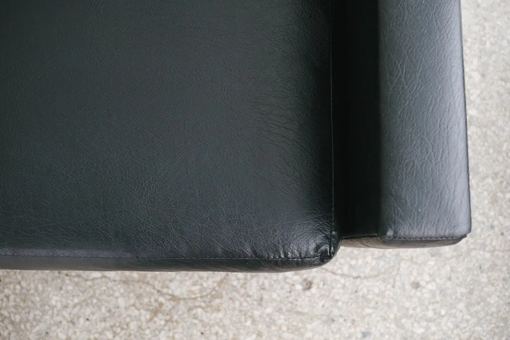 MC Modern Sofa