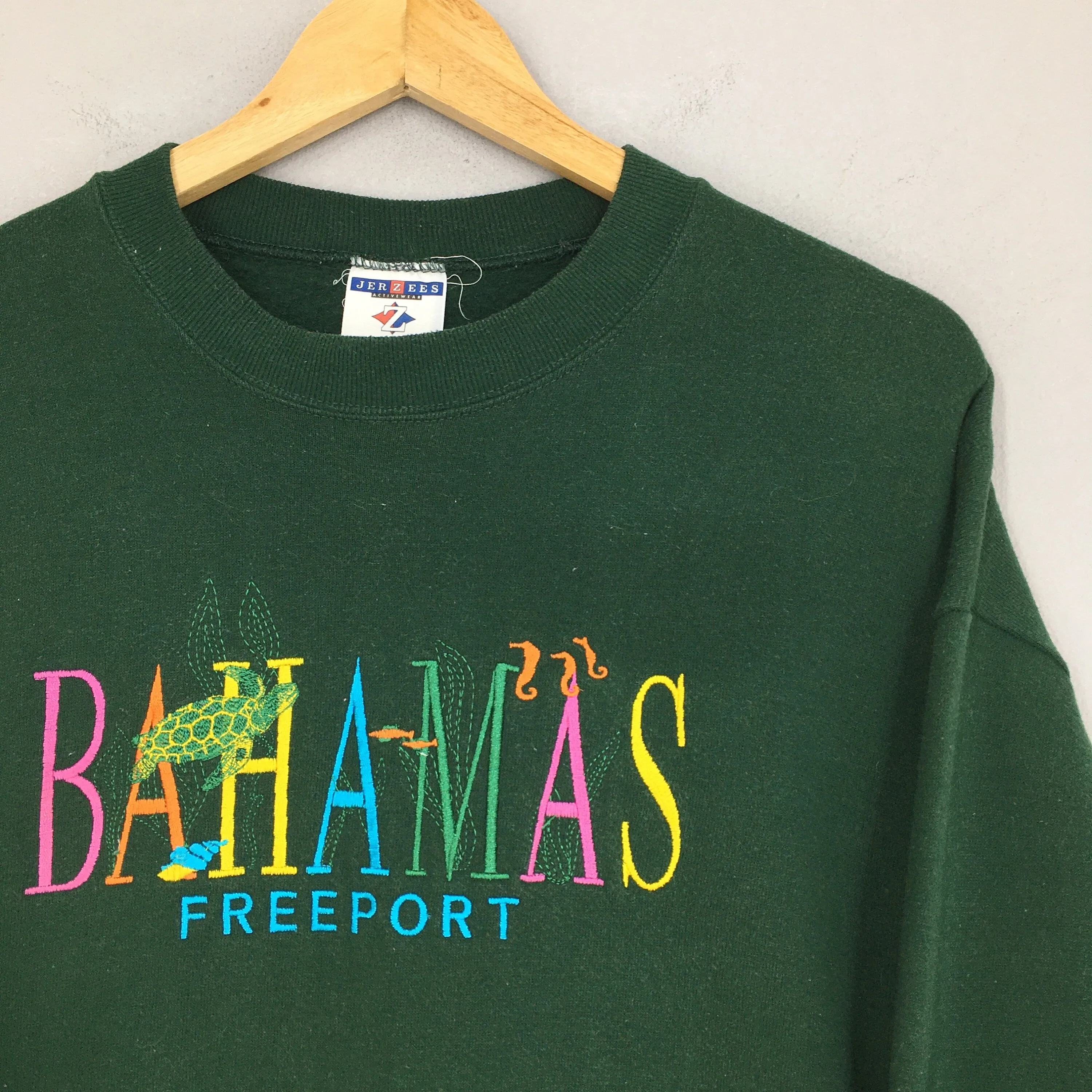 Nassau Bahamas Freeport Green Sweatshirt Large