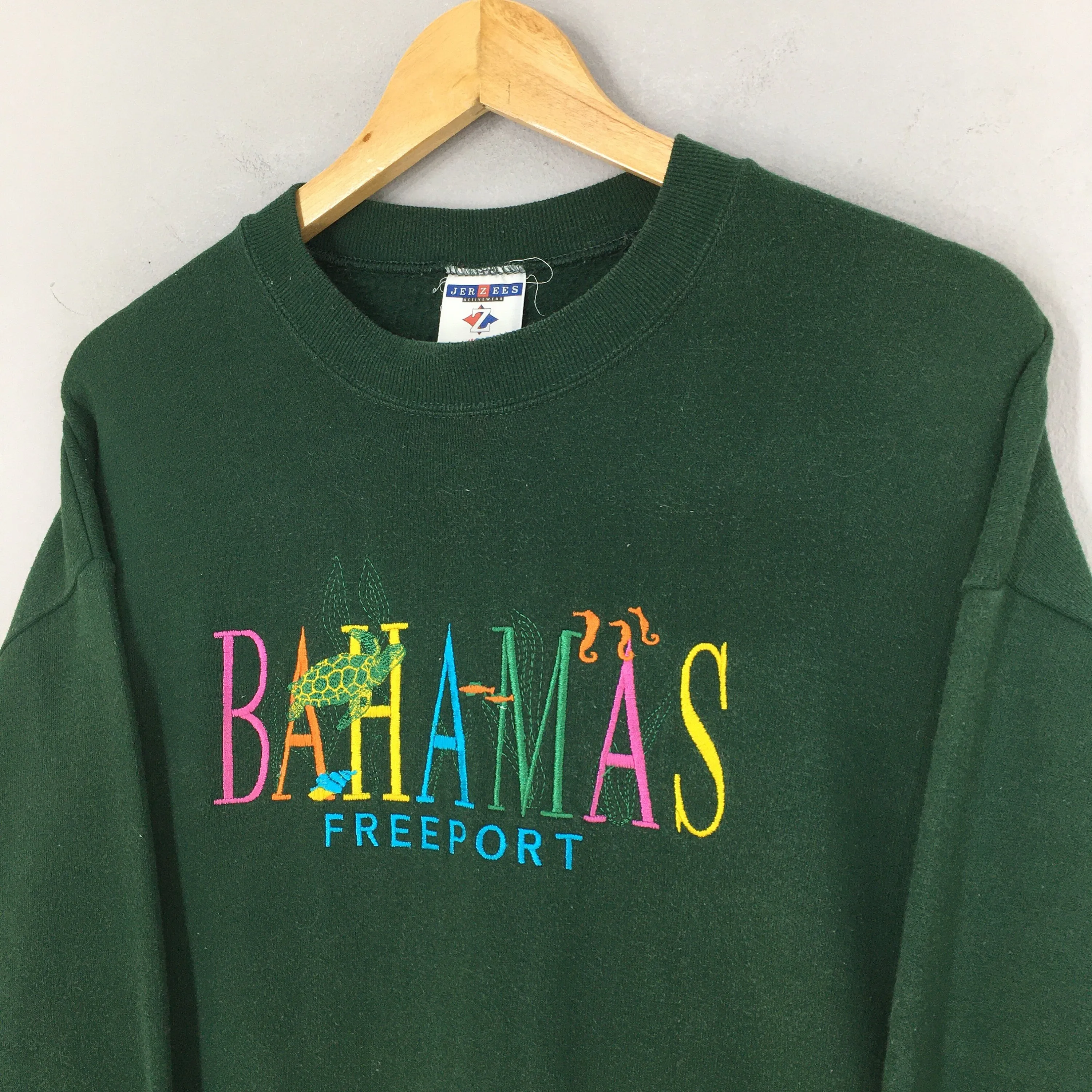 Nassau Bahamas Freeport Green Sweatshirt Large