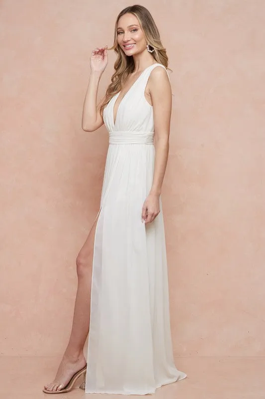 White Ladies Sleeveless Chiffon Slit Maxi Dress
